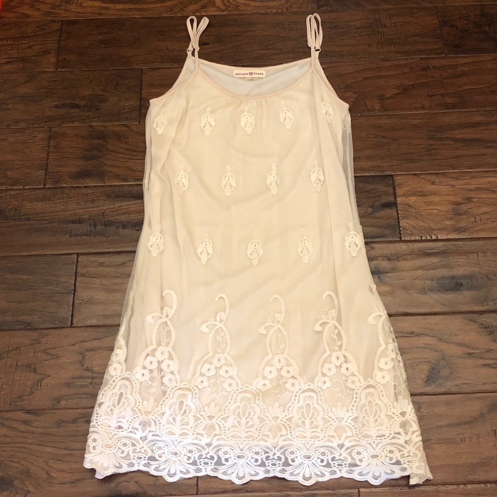 Altard State dress